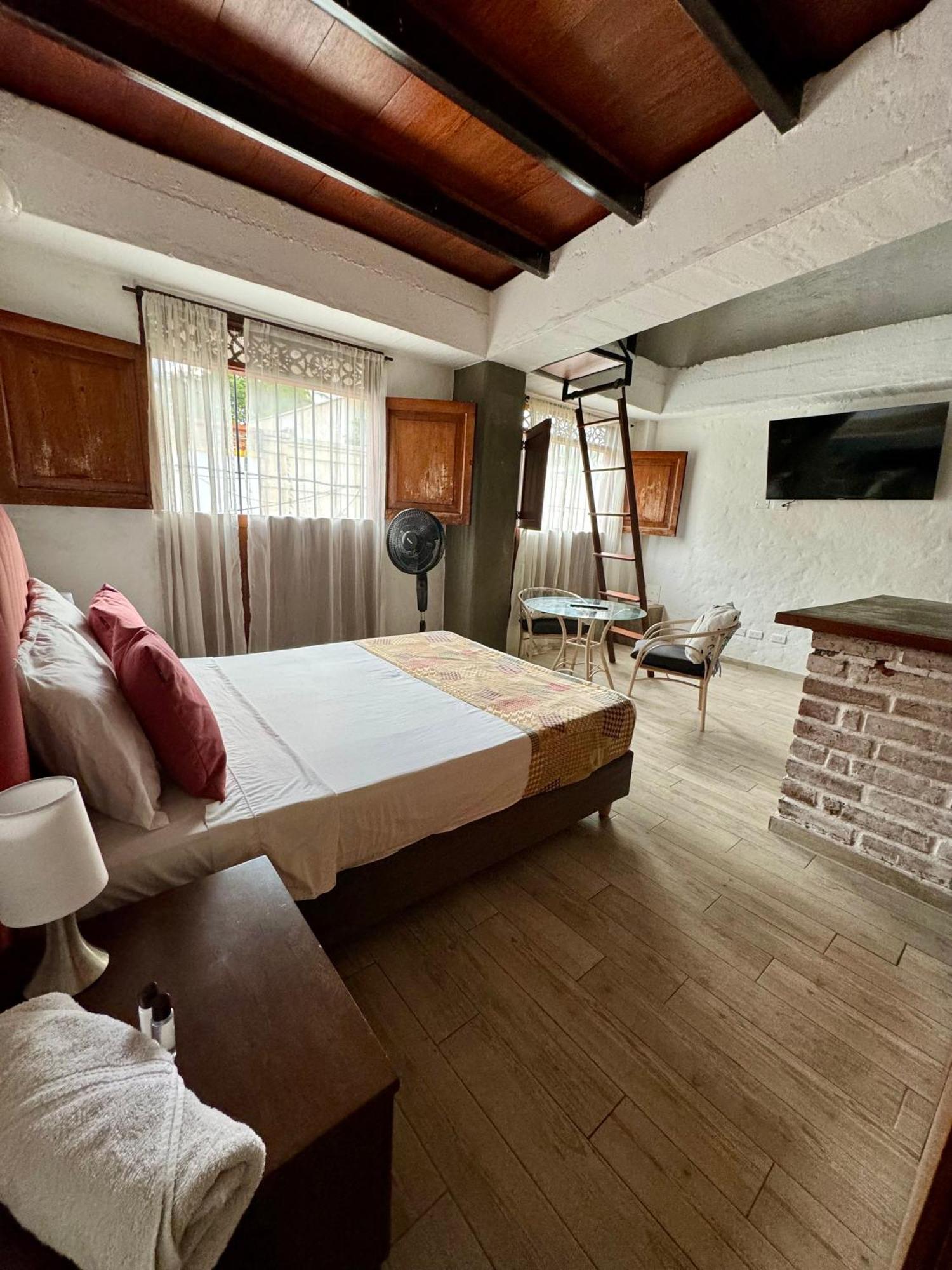 Hotel Casa Bresse Cali Exteriér fotografie