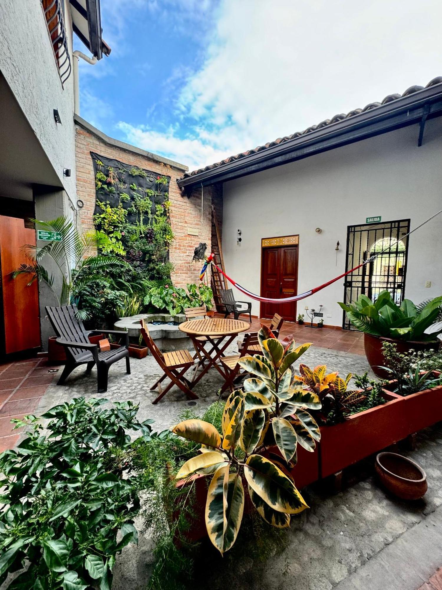 Hotel Casa Bresse Cali Exteriér fotografie