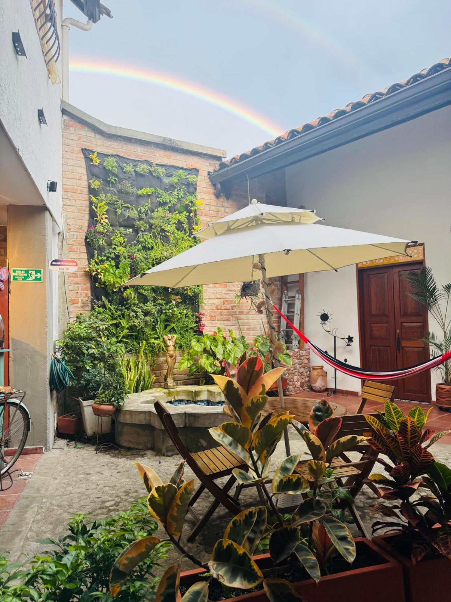 Hotel Casa Bresse Cali Exteriér fotografie